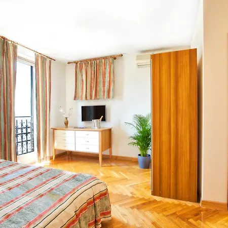 Oda ve Kahvaltı Sveta Eufemija Bed End Breakfast I