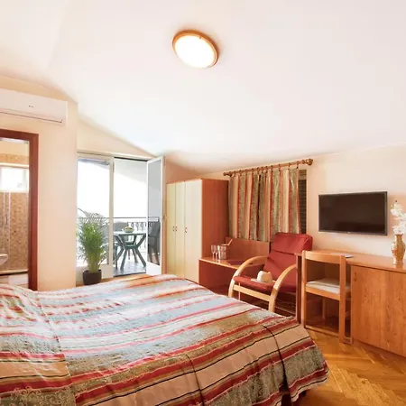 Sveta Eufemija Bed End Breakfast I 로비니
