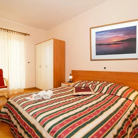 Sveta Eufemija Bed End Breakfast I B&B