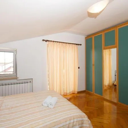 Sveta Eufemija Bed End Breakfast I 4* רוביני