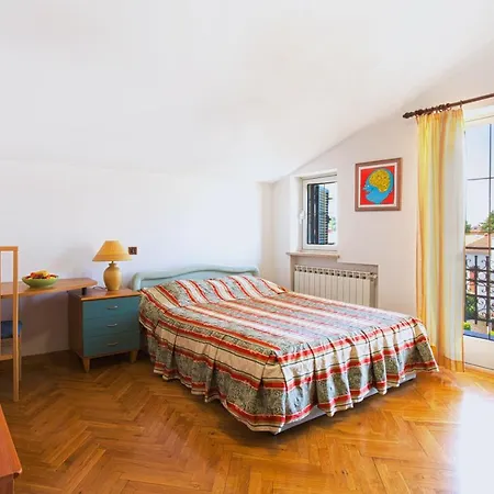 Sveta Eufemija Bed End Breakfast I 4* 로비니