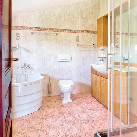Sveta Eufemija Bed End Breakfast I 4*