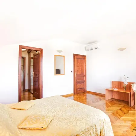 Sveta Eufemija Bed End Breakfast I Bed & Breakfast Rovinj